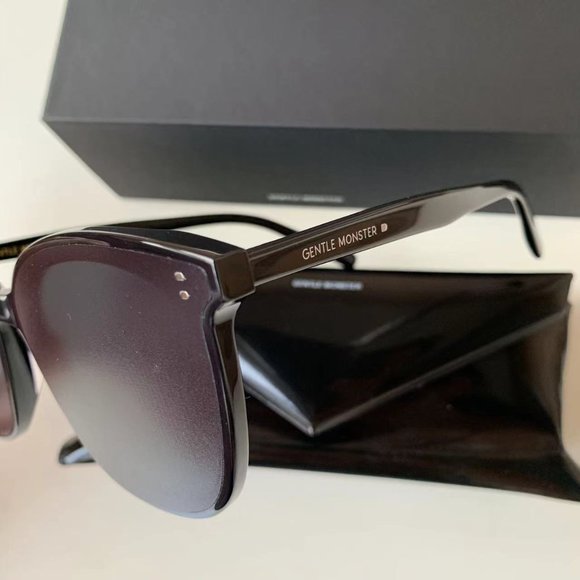 Gentle Monster Sunglasses main image 5